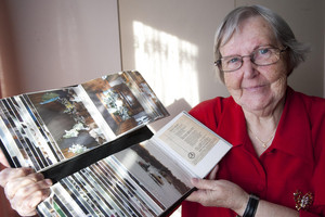 Eva Siparin mieliin vuosien takaa on j&auml;&auml;nyt erityisesti se suuri joukko l&auml;himm&auml;isi&auml; ja yst&auml;vi&auml;, jotka osallistuivat Eero Siparin viimeiselle matkalle.