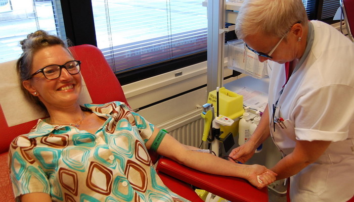 Mänttärin Sukuyhdistyksen VeriRyhmä syntyi kangasniemeläisen Sari Jokiniemen aloitteesta keväällä 2016. Jokiniemi on aktiivinen verenluovuttaja.