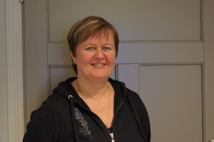 Kotkalainen Marja-Riitta M&auml;ntt&auml;ri valittiin suvun valtuuskuntaan Myllykosken sukukokouksessa vuonna 2012.