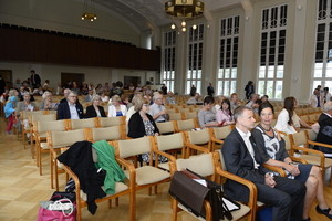 M&auml;ntt&auml;rin suku kokoontui sukukokoukseen Kotkan Konserttitalolle sunnuntaina.