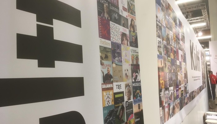 Kulttuuri-, mielipide- ja tiedelehtien liitto Kultti ry on noin 200 Suomessa ilmestyvän lehden kattojärjestö. Niinipuu-lehti on liiton jäsenlehti.